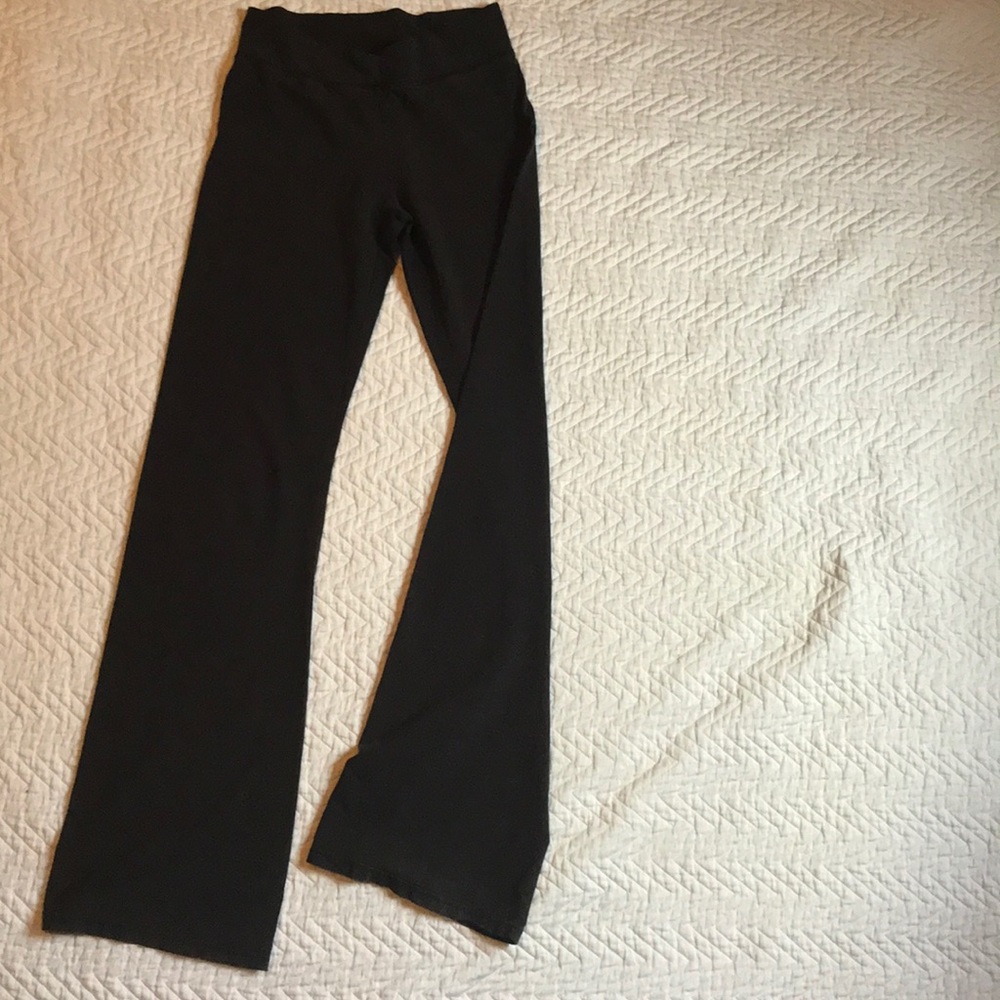 AMERICAN EAGLE Flare Yoga Pants